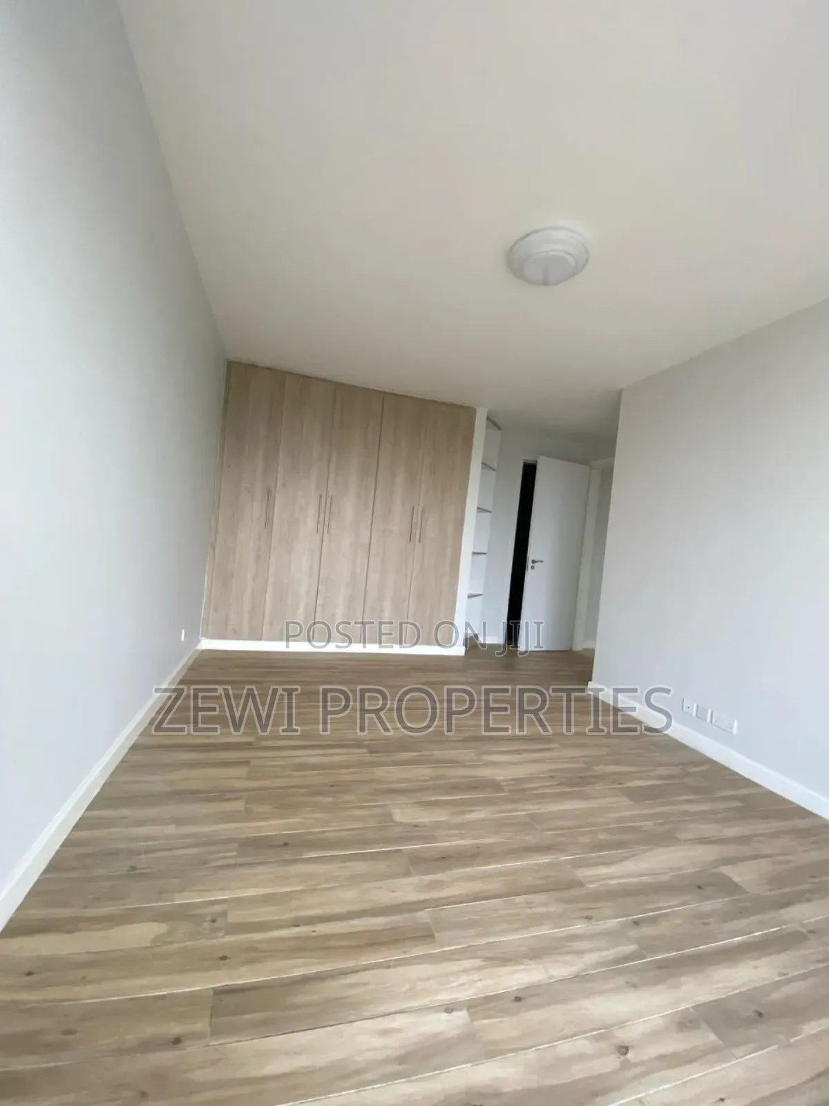 2bdrm Apartment in Valley Arcade for sale