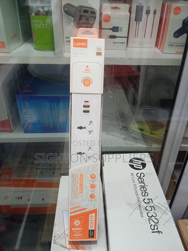 Ldnio Sc5319 Multi Socket Extension 5 Ac 3 Usb Power Socket Extender - main view