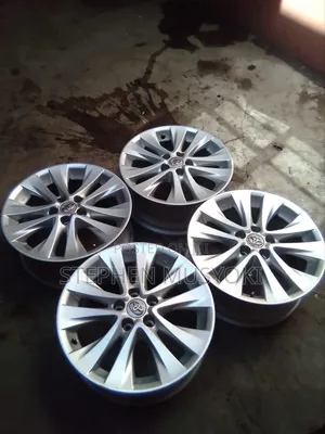 Toyota Alphard, Vellfire Size 18inch Rims