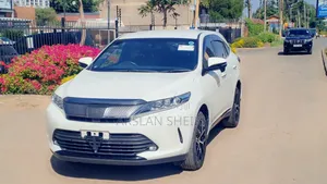 Toyota Harrier 2020 White