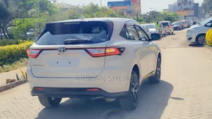 Toyota Harrier 2020 White