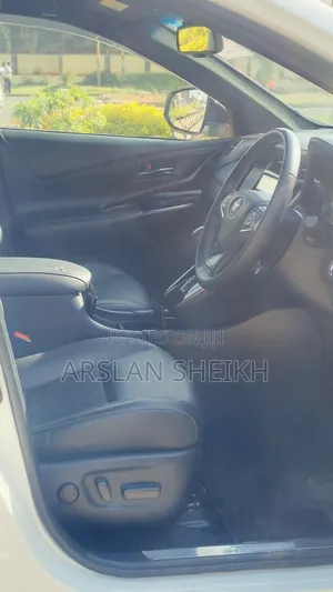 Toyota Harrier 2020 White