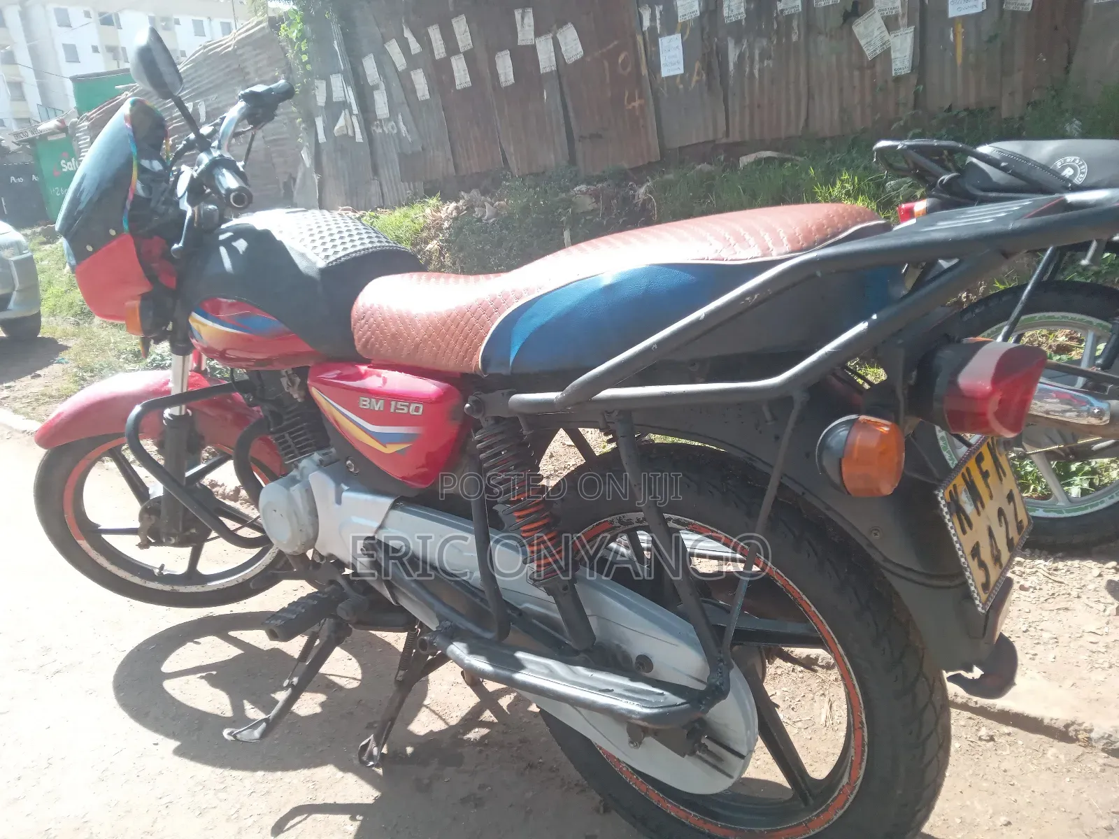 Bajaj Boxer 150 UG 2022 Red