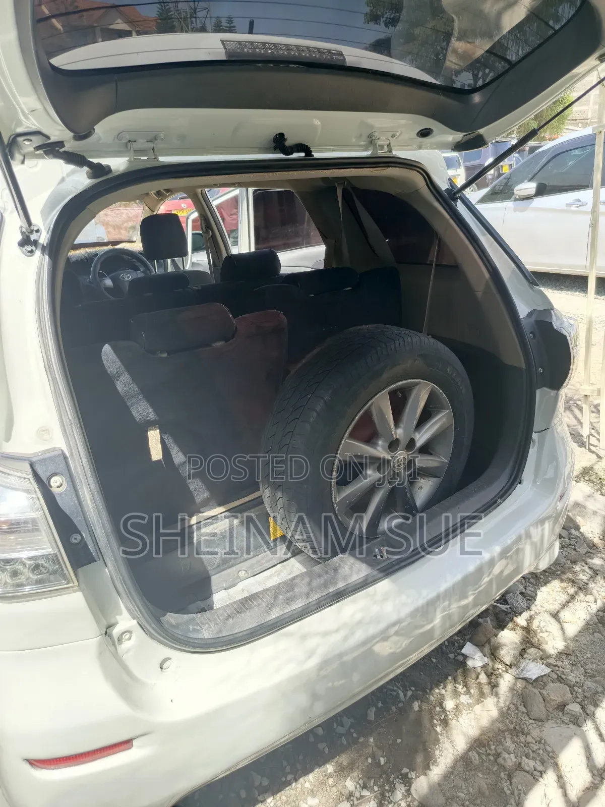 Toyota Wish 2013 White