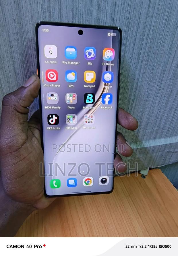 Tecno Camon 40 Pro 256 GB Gray
