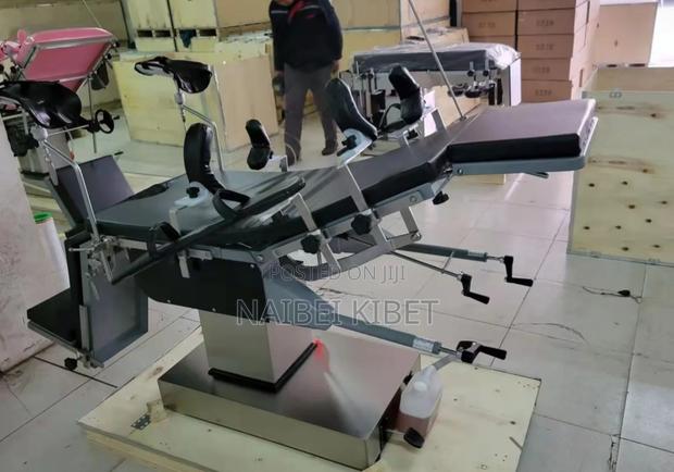 Hydraulic Ot Table - thumbnail 2