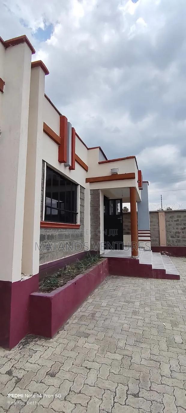 3bdrm Bungalow in Kitengela for rent - main view