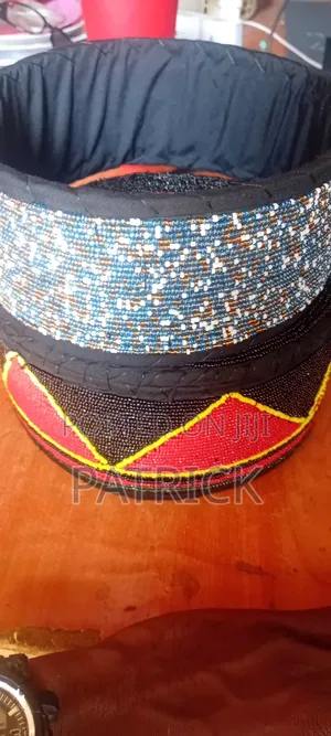 Traditional Hats(Lingisaa)