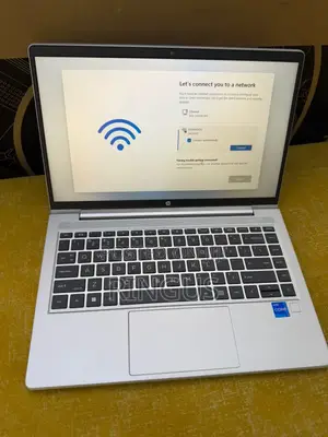 Laptop HP EliteBook 640 G9 16GB Intel Core I5 SSD 256GB