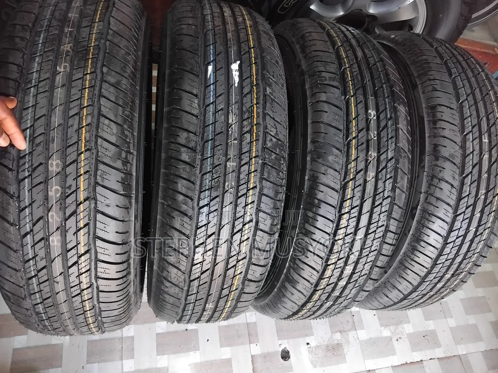 265/70r18 Dunlop Grandtrek Tyre