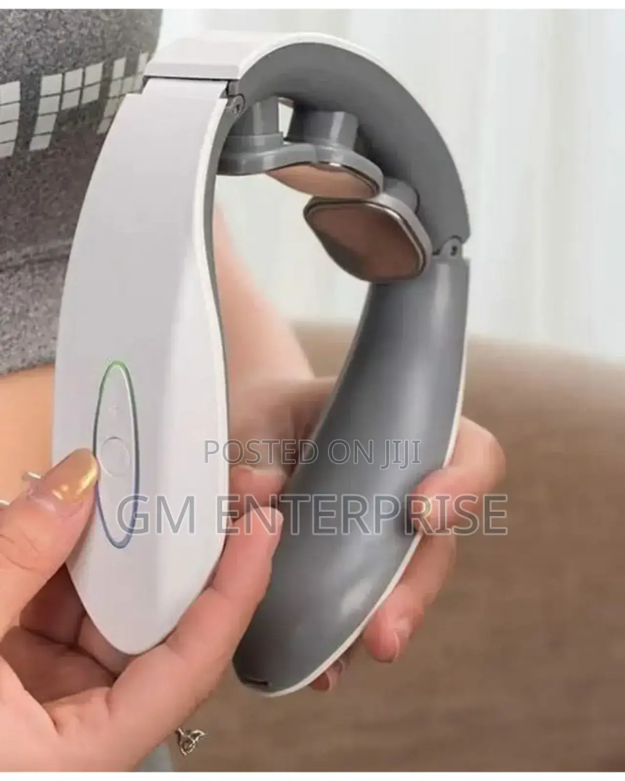 *Electric Neck Massager