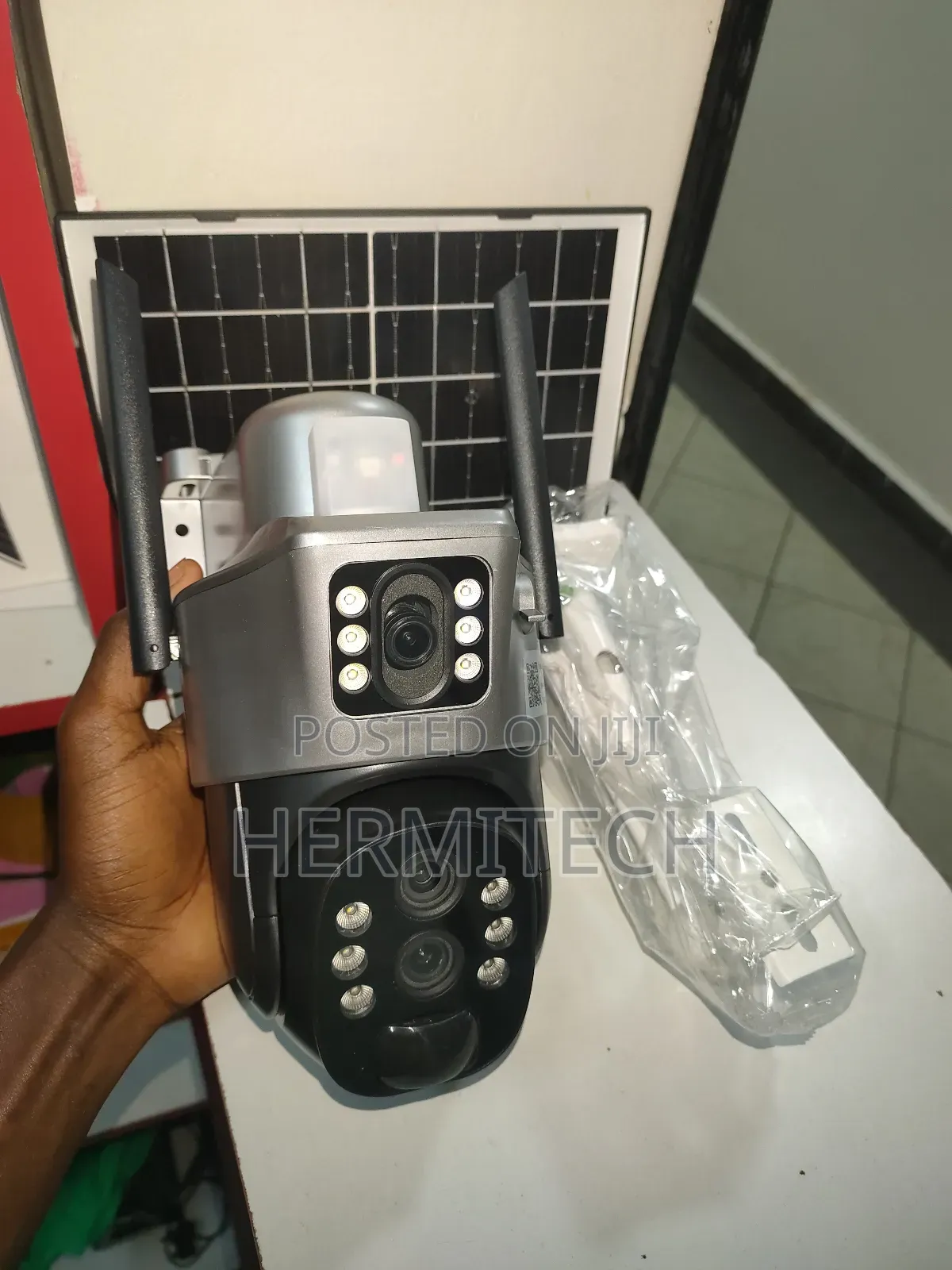 Dua Lens 4g 10,X Optical Zooming CCTV With Alarm Siren