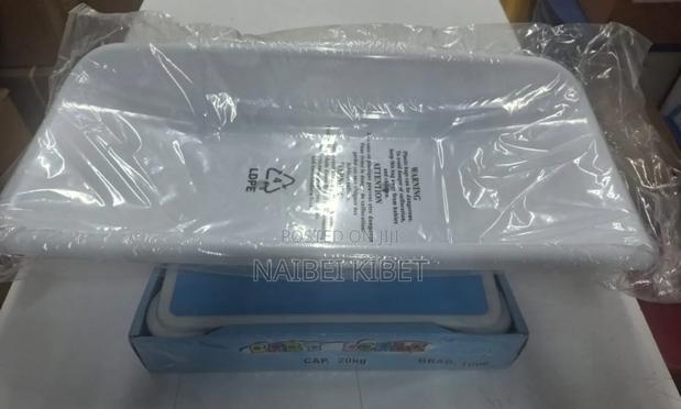 Mechanical Baby Scale - main view