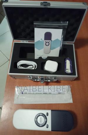 Digital Portable Vein Finder - thumbnail 2