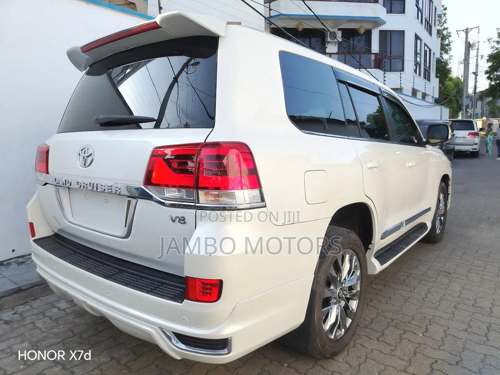 Toyota Land Cruiser 4.5 V8 TD 2020 White