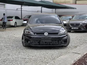 Volkswagen Golf 2018 Black