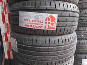 Tyre 225/50r18 Zextour