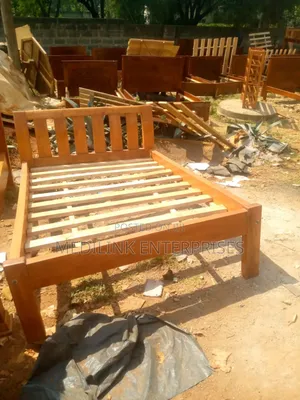 Slide Bed Mahogany 4*6
