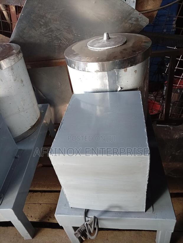 Commercial Potato Peeler 25kg Capacity - thumbnail 3