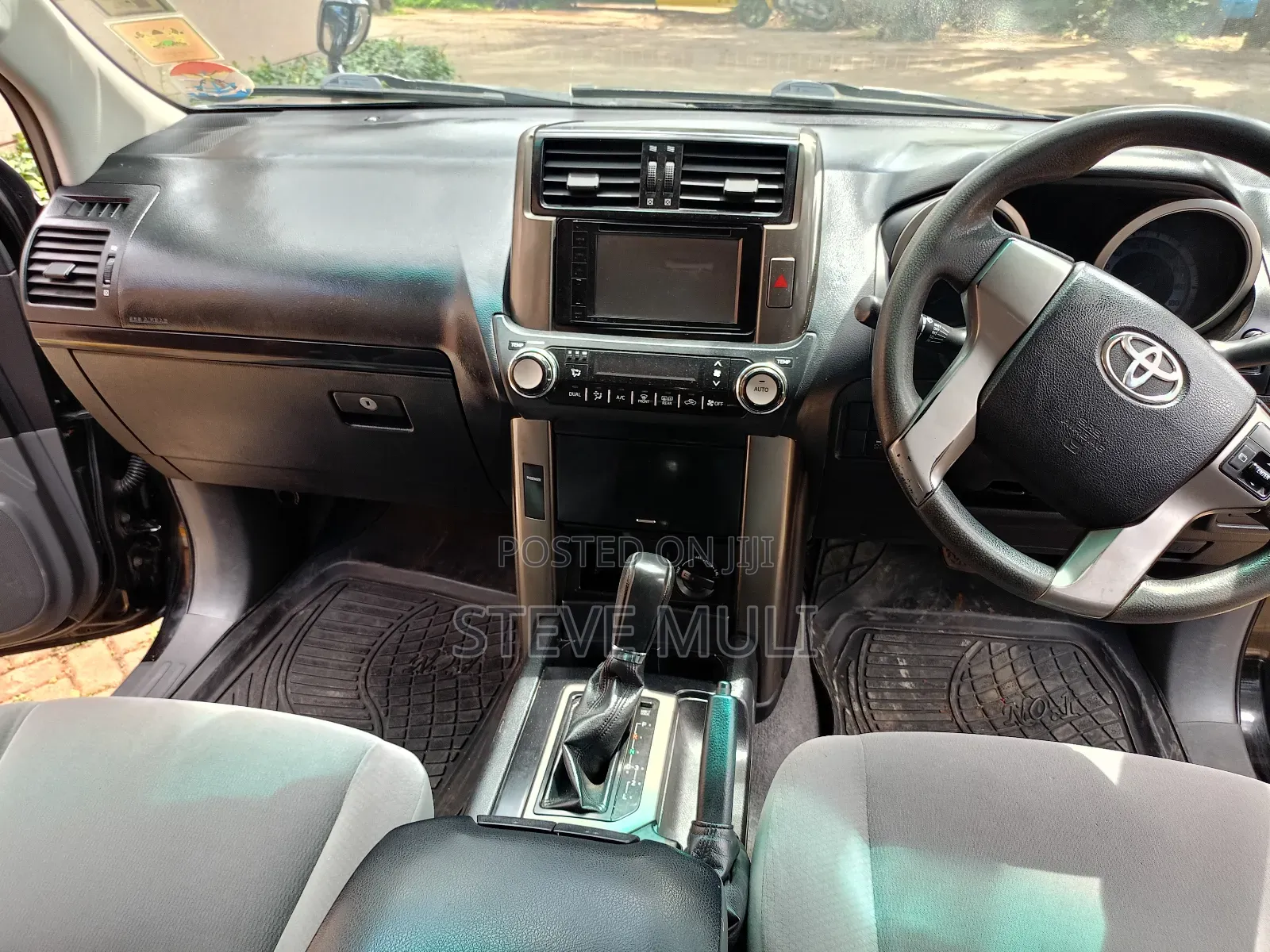 Toyota Land Cruiser Prado 2014 Black