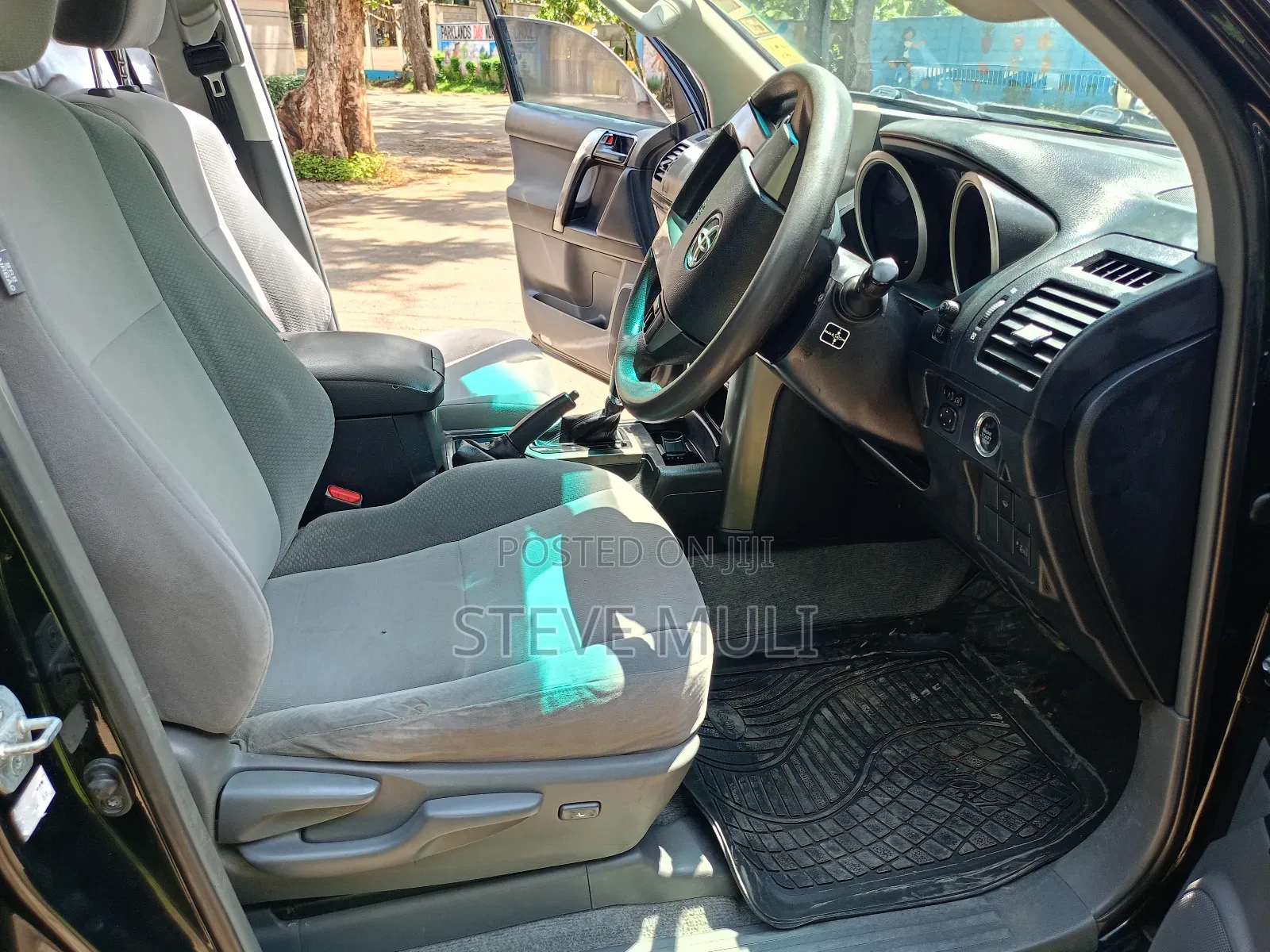 Toyota Land Cruiser Prado 2014 Black