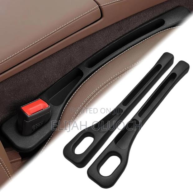 Car Seat Crevice Organizer Strip Now Available in Black Colour