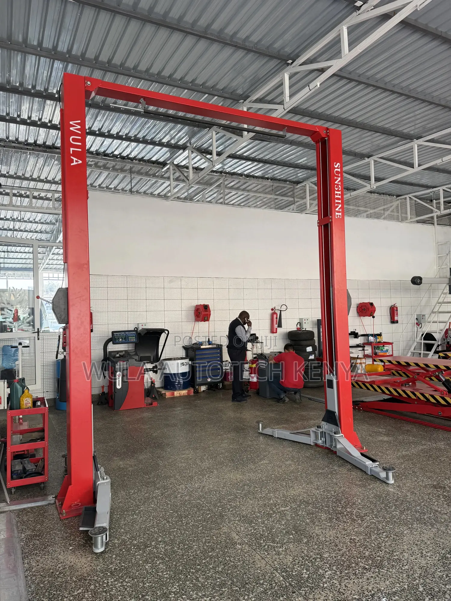 Heavy Duty Two Post Lift Machine