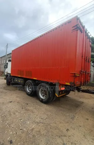 Clean Scania P380 Local Assembly Pulling Bhachu Drawber Trailer