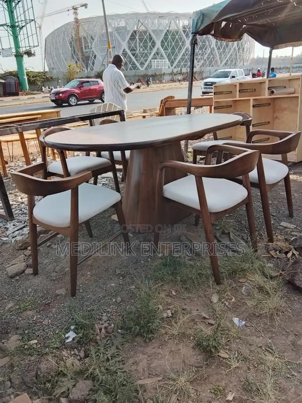 Single Stand Wooden 6-Seater Dinner Table Set