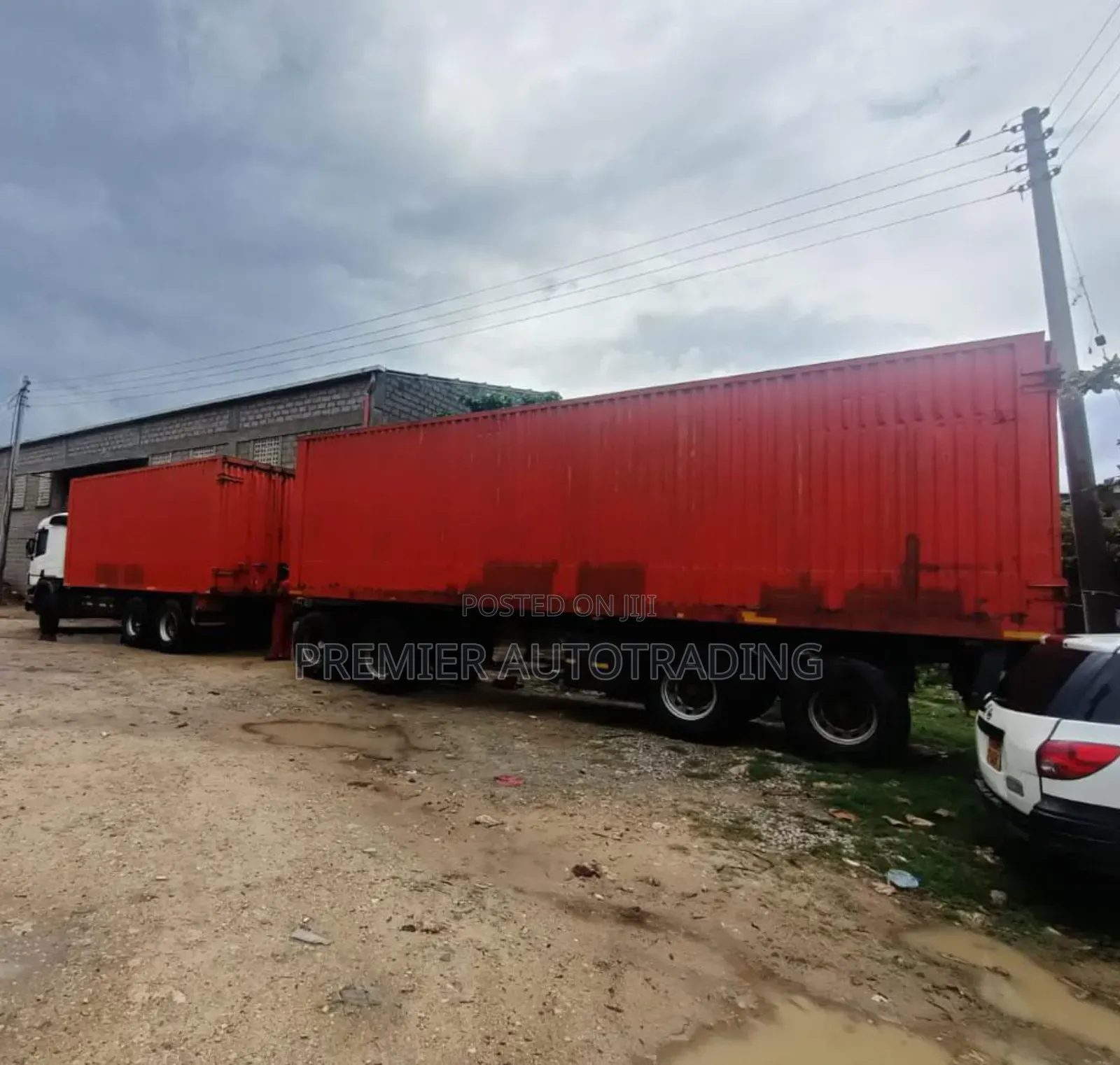 Clean Scania P380 Local Assembly Pulling Bhachu Drawber Trailer