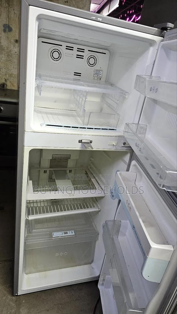 Lg 250l No Frost Fridge - thumbnail 3
