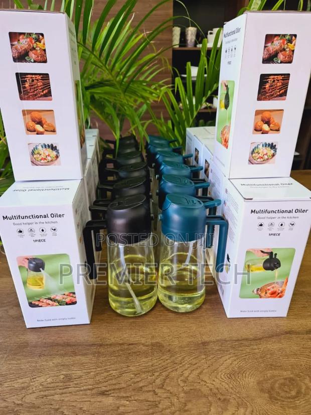 *Multifunctional Spray Oil Jar