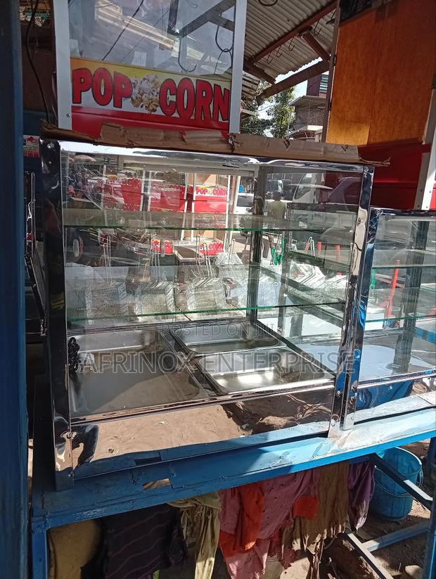 Electric Chips Warmer Display - main view