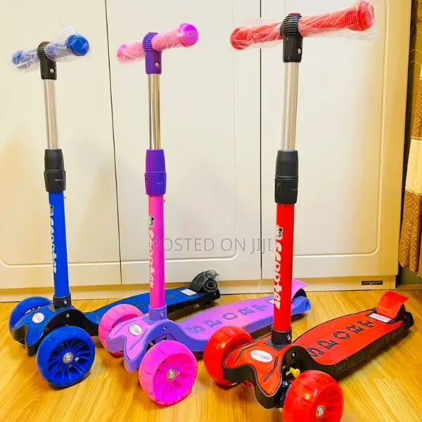 ​Stable Easy-to-Steer 3-Wheel Kids' Scooters - New Stock