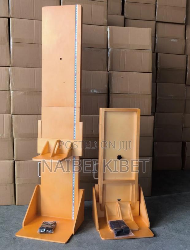 Wooden Height Board - main view