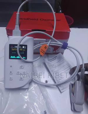 Handheld Pulse Oximeter - thumbnail 2