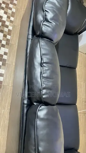 3 Seater Black Leather Seat