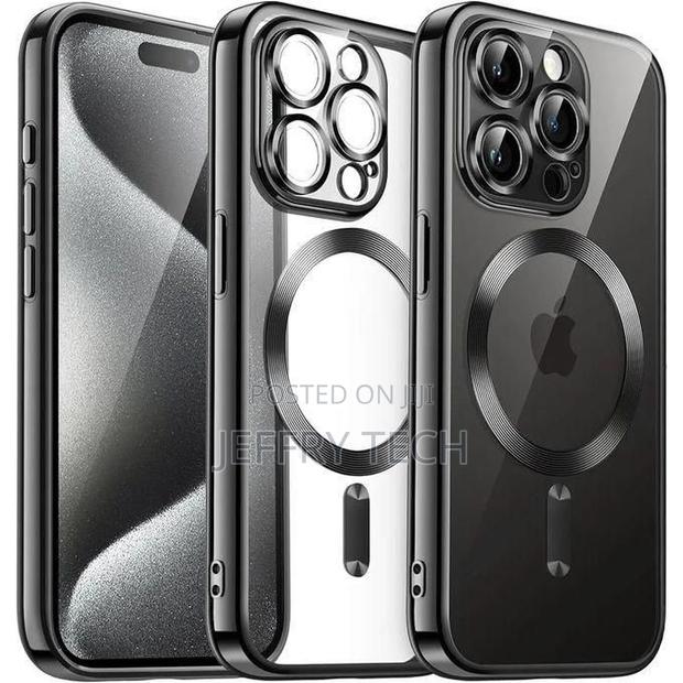 Magsafe Black Transparent iPhone 15 Pro Max Case - main view