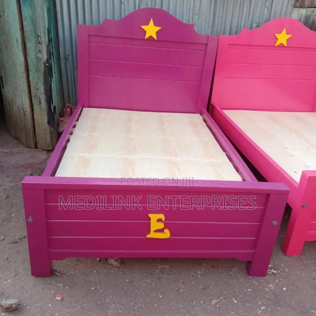 Girls Colour 3.5*6 Kids Beds Twin Solid