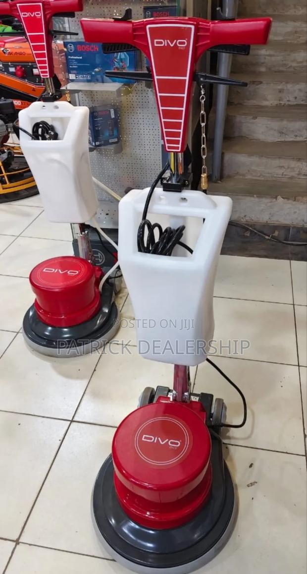 Divo Floor Scrubber - thumbnail 3