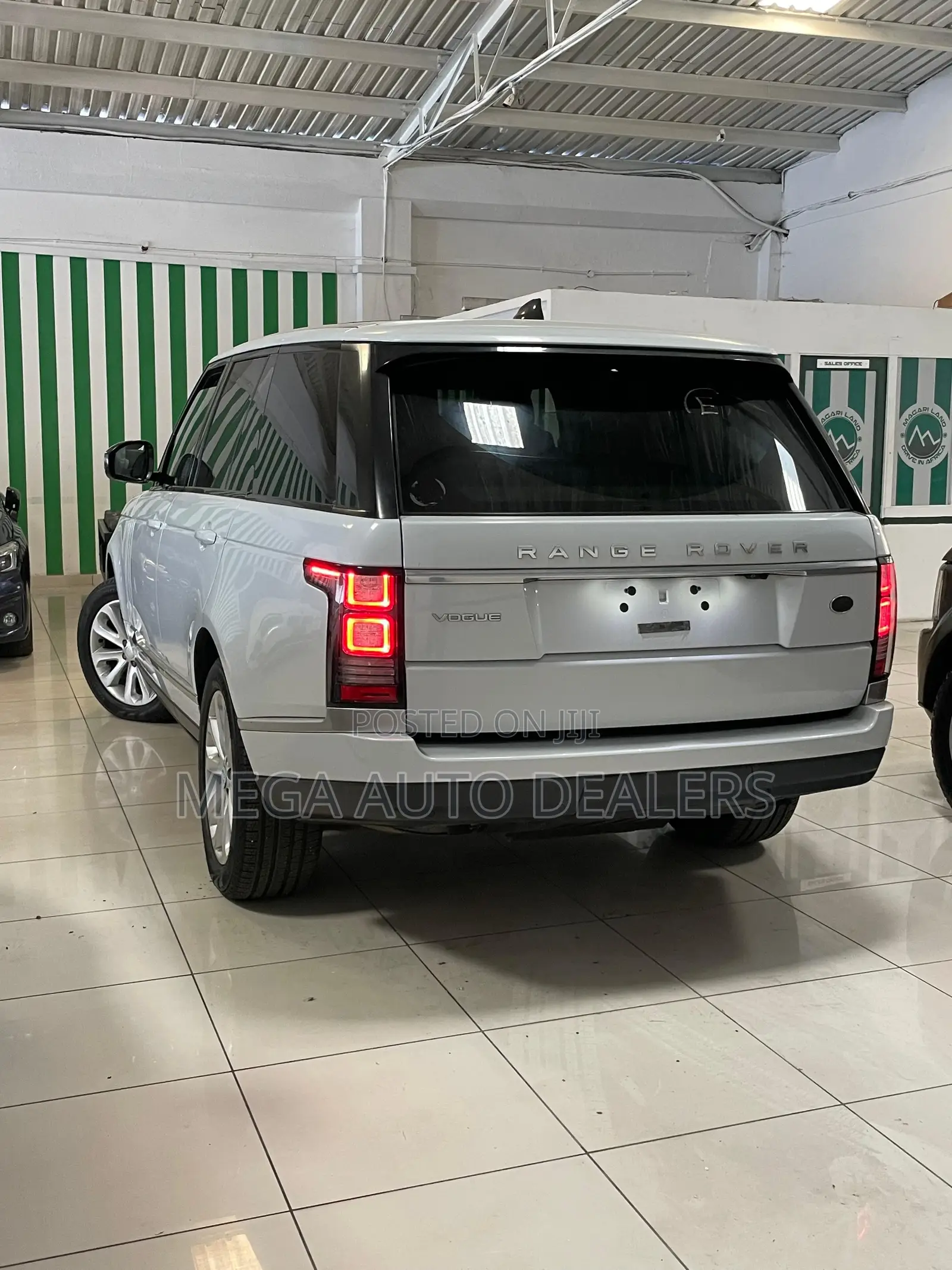 Land Rover Range Rover Vogue 2017 White