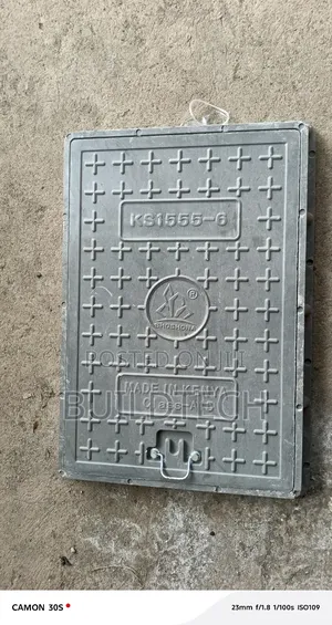 Strong Reinforced Fibre Manhole Cover 450×600