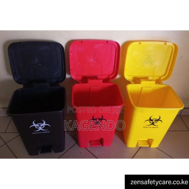 30 L Pedal Bin – Red, Yellow Black | Hospital Clinical Use