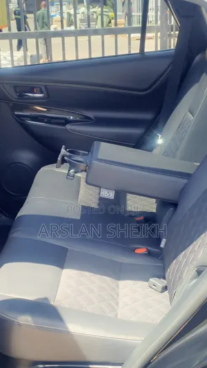 Toyota Harrier 2018 Black