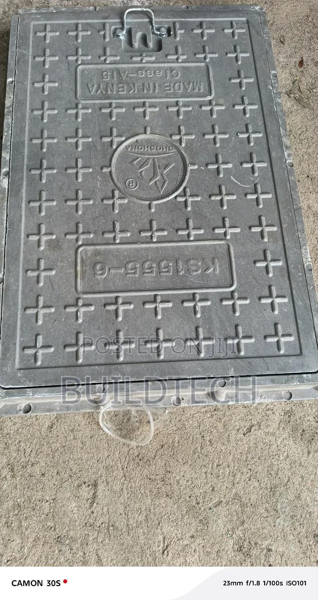 450×600 Fibre Manhole Cover for Homes Compounds