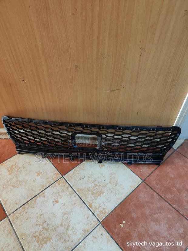 Volkswagen Golf 7 Lower Grill