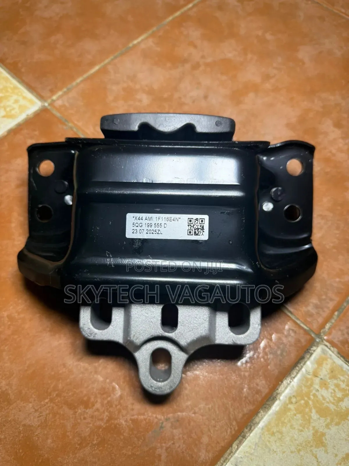 Volkswagen Tiguan Engine Mount