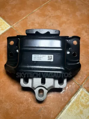 Volkswagen Tiguan Engine Mount