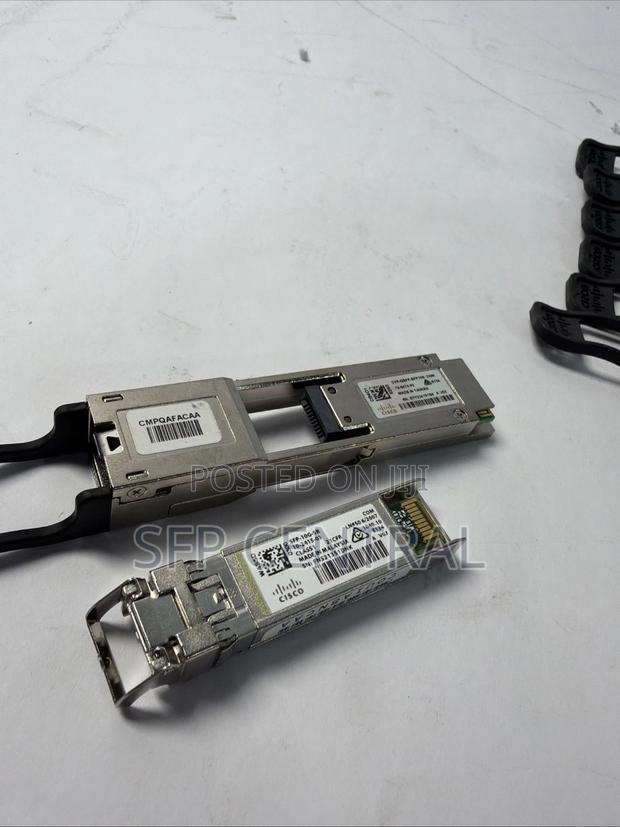 Cisco CVR-QSFP-Sfp10g QSFP-SFP Adapter Module - thumbnail 2