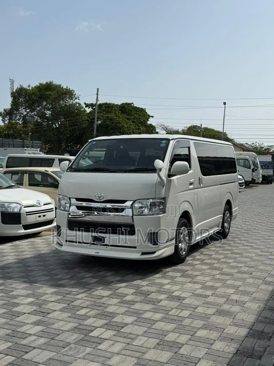 Toyota HiAce 2018